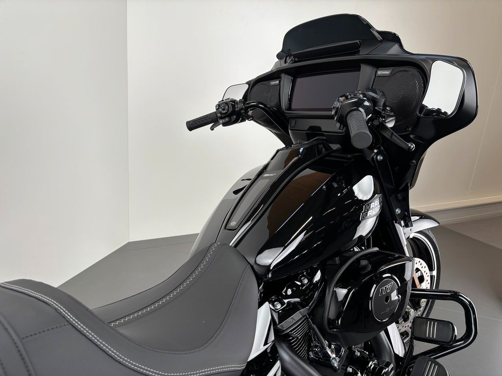 Fahrzeugabbildung Harley-Davidson STREET GLIDE *NEUWERTIG *MY25