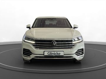 Volkswagen Touareg - 2
