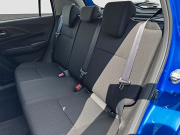 Fotografie 13 des Suzuki Swift 1.2 Dualjet Hybrid 61 kW Club
