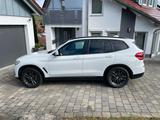 BMW X3 xDrive30e AT - AHK, M-Felgen, Head Up - BMW: E30 M