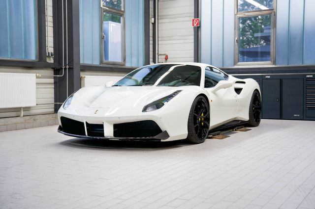 Ferrari 488 GTB  Coupé DCT F1/Kamera/Carbon LED