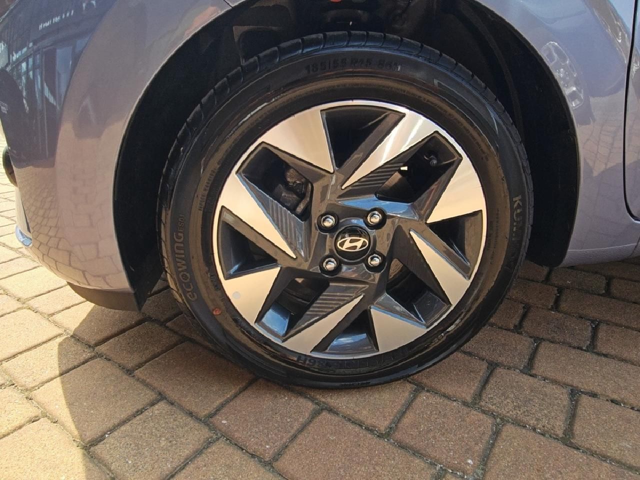 Fahrzeugabbildung Hyundai i10 1.2 Trend