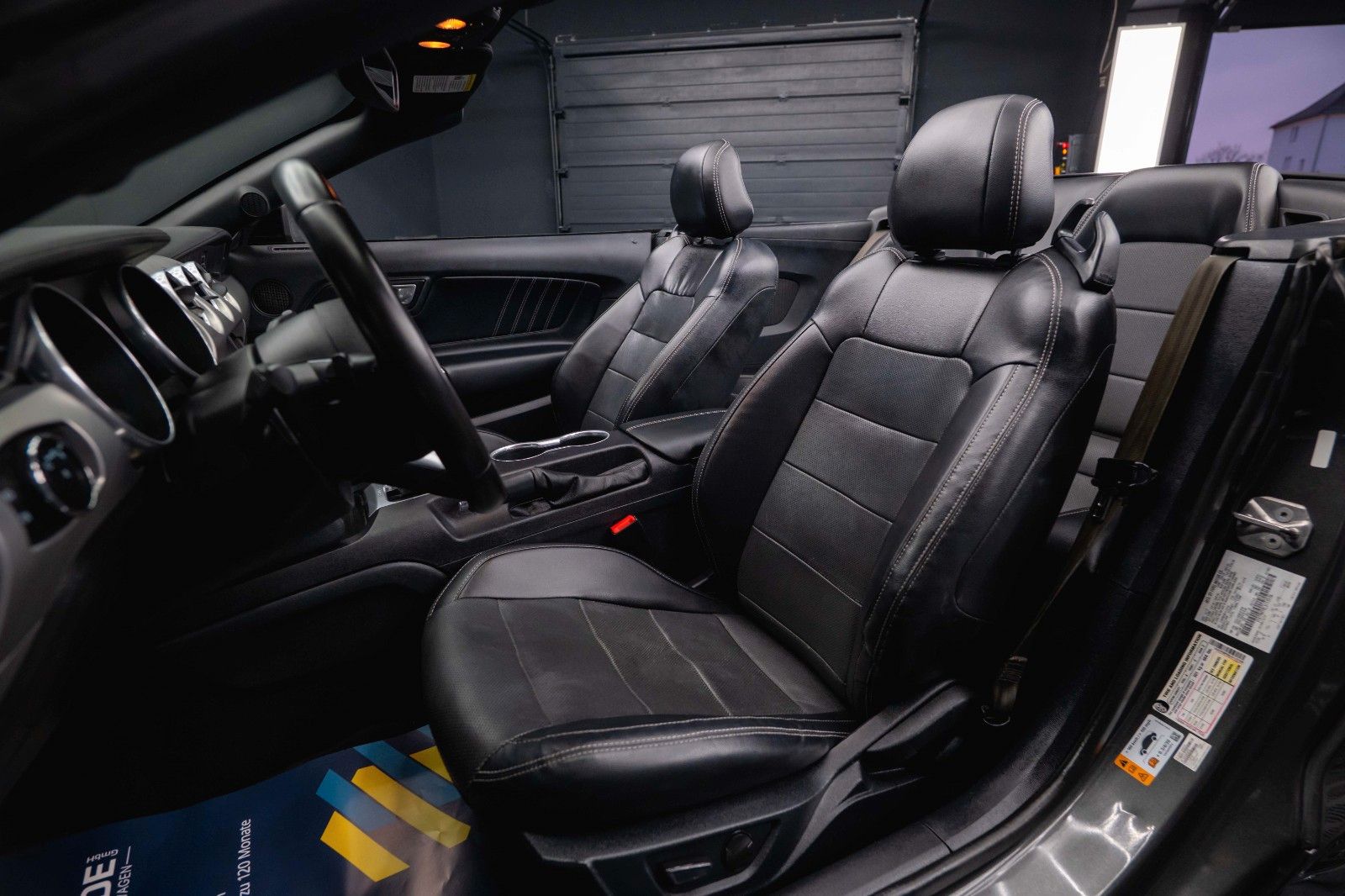 Fahrzeugabbildung Ford Mustang Shelby GT 500 5.0 V8 PREMIUM Performance