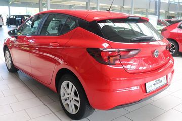 Fotografie des Opel Astra 1.0 Turbo Start/Stop Edition