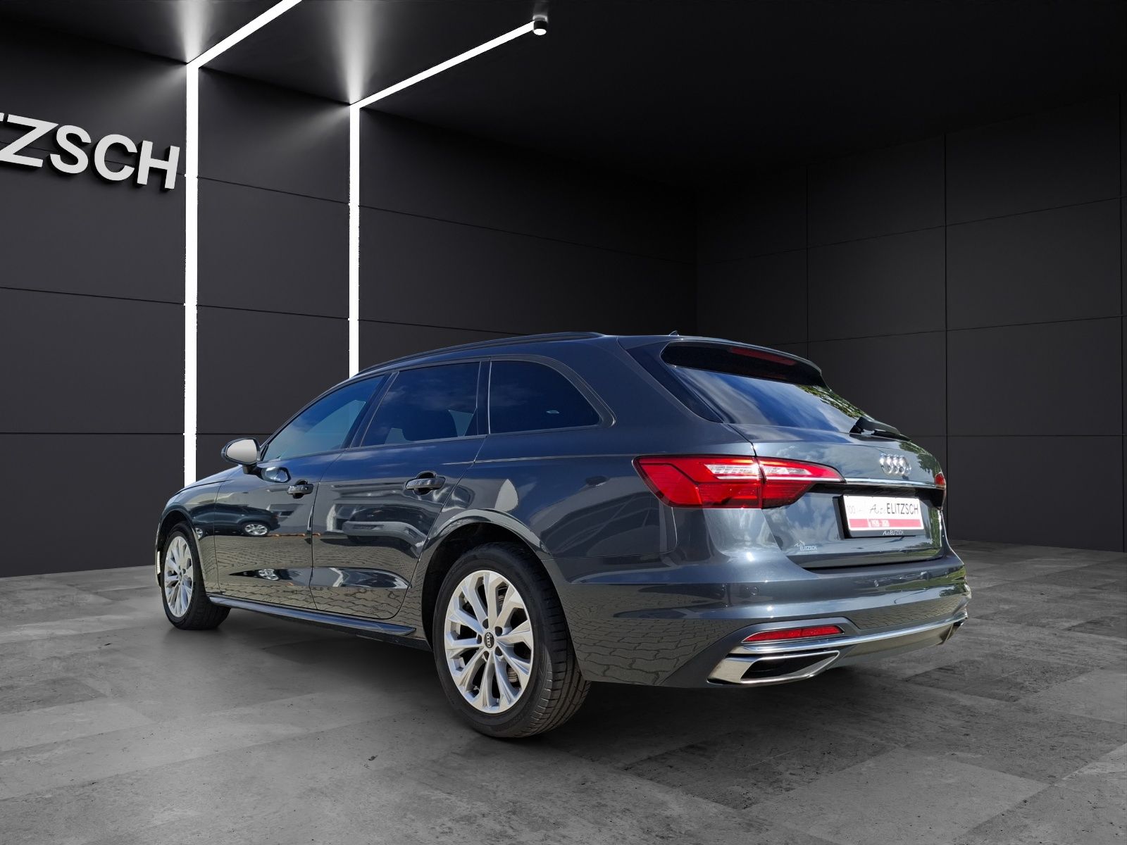 Fahrzeugabbildung Audi A4 Avant 35 TDI advanced S-tronic Navi AVC HUD B