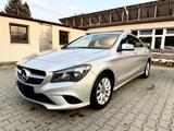 Mercedes-Benz CLA 200 - silberne Mercedes-Benz CLA-Klasse