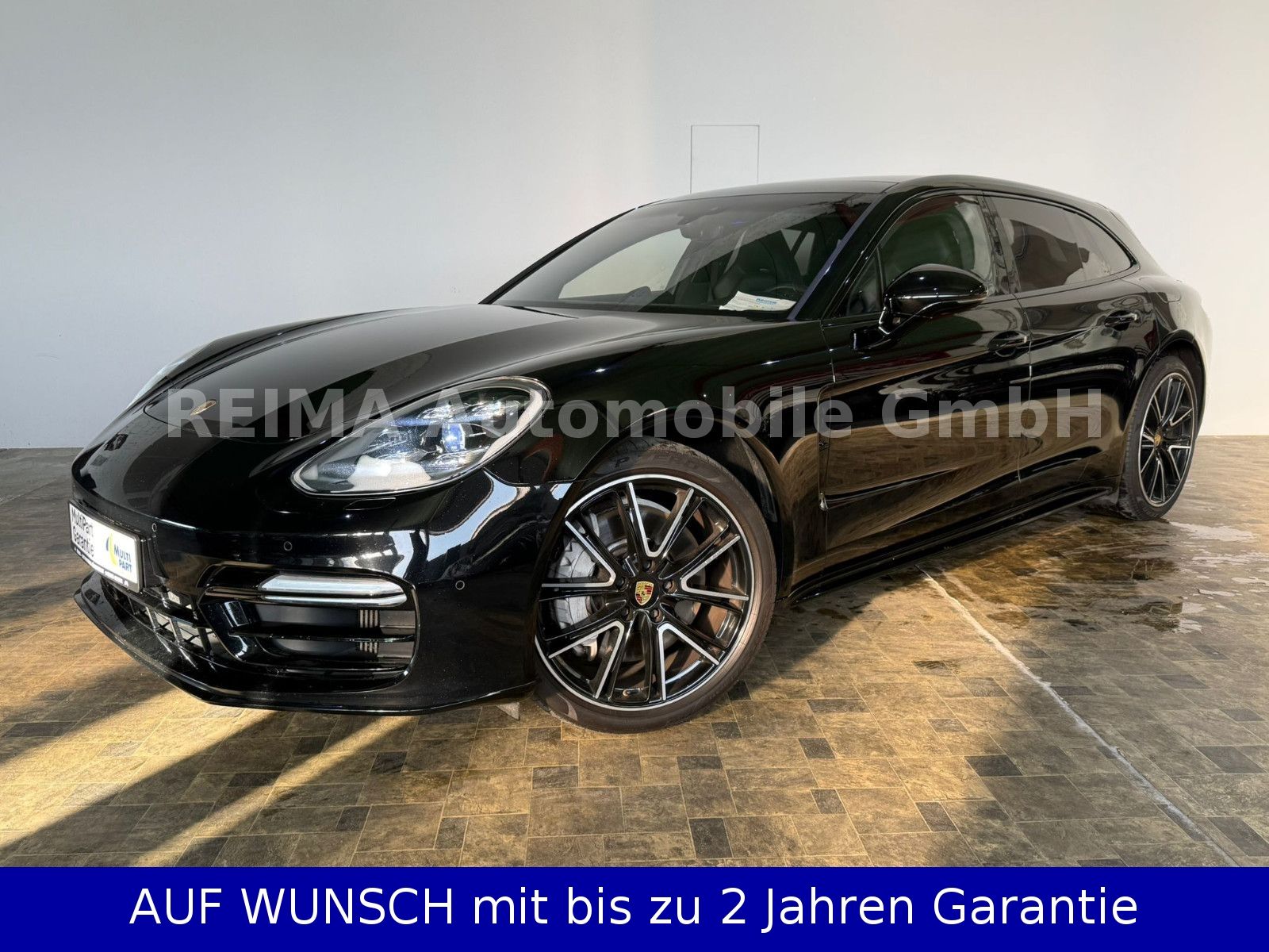 Fahrzeugabbildung Porsche Panamera Sport Turismo 4 E-Hybrid, Sport Chrono