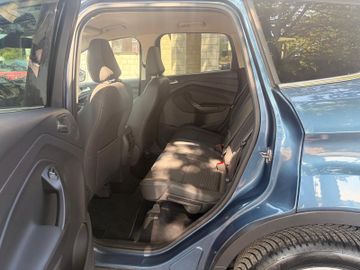 Ford Kuga - 10