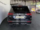 Volkswagen Tiguan Allspace Highline 4Motion R-Line AHK - Volkswagen Tiguan Allspace in Oberhausen