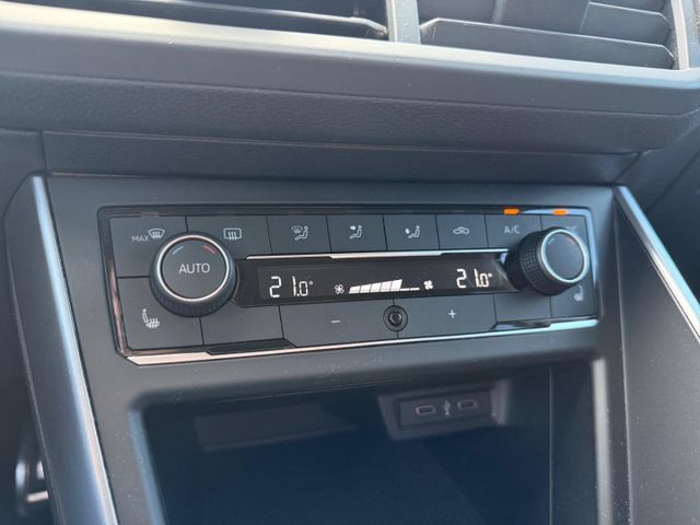 Polo Active 1.0 TSI Apple CarPlay Android Auto