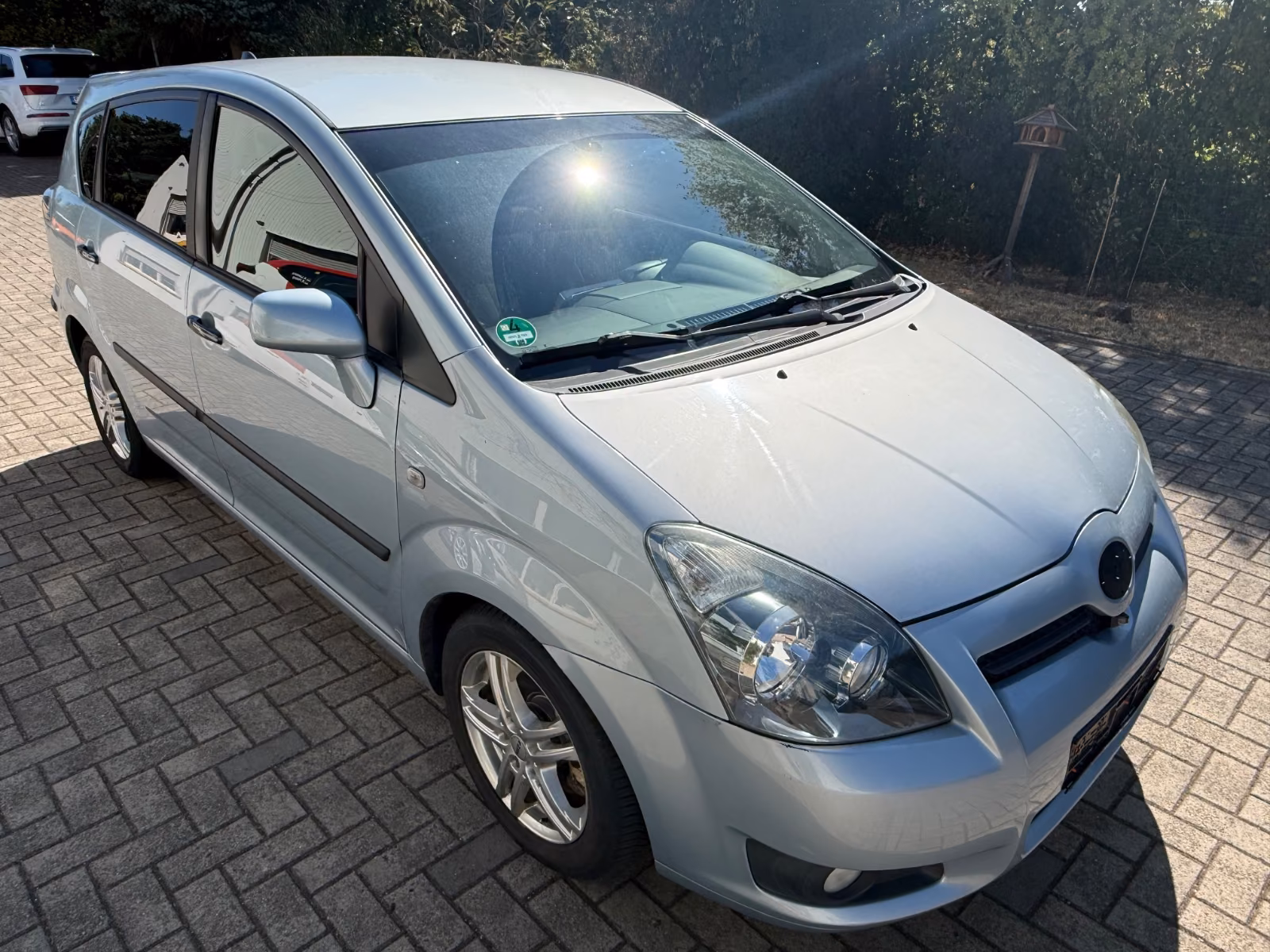 Toyota Corolla Verso 2.2 D-CAT Executive 7 Sitzer
