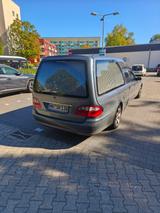 Mercedes-Benz E 270 CDI T CLASSIC Classic Bestattungswagen - Mercedes-Benz E 270: Kombi