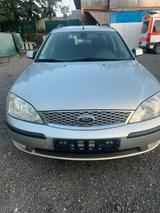 Ford Mondeo Ghia Kombi 1,8 Lite Tüv Bremse... - Ford Mondeo aus 2004: Ghia
