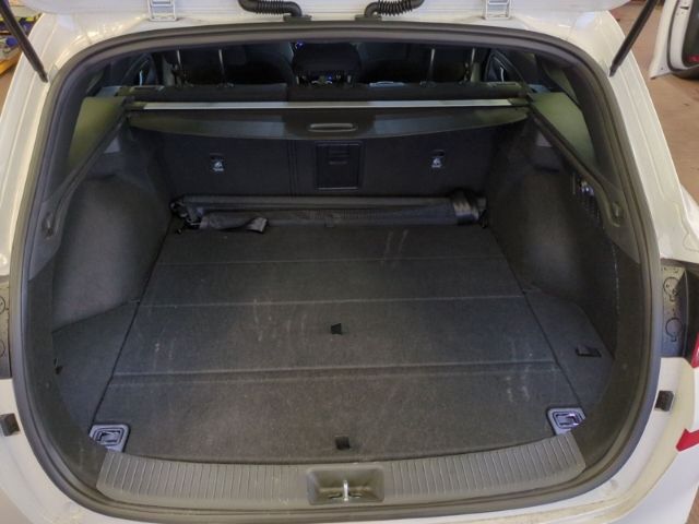 Fahrzeugabbildung Hyundai i30 FL Kombi (MY25) 1.5 T-GDI (140 PS) 48V 7-DCT