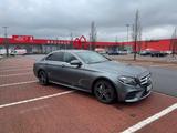Mercedes-Benz E 220 d 4MATIC  - Mercedes-Benz E 220 Gebrauchtwagen in Hannover
