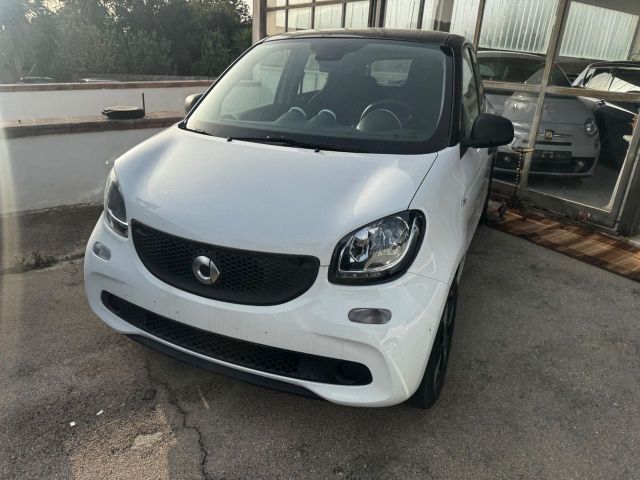 Smart ForFour 70 1.0 Youngster