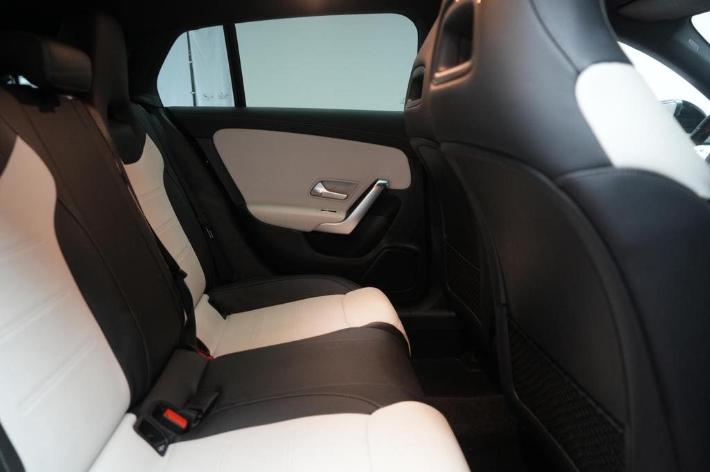 Mercedes-Benz CLA 220 Shooting Brake