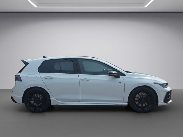 Golf VIII R BLACK EDITION Pano 360° AHK LED