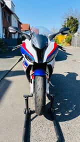 BMW S1000RR M K67 - BMW R6 Motorrad