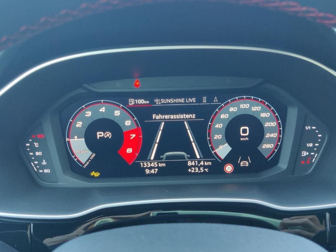 Fahrzeugabbildung Audi Q3 S line 35 TFSI. AHK,Kamera,LED,Leder,Navi,LM
