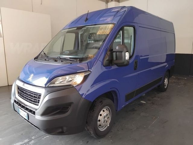 Peugeot Boxer 333 2.2 BlueHDi 140 S&S L2H2 (IVA 