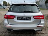 Mercedes-Benz E 220 T Kombi CDI Avangarde*NAVI-KAMERA-LED-SHZ* - Mercedes-Benz E 220: Kombi, Cdi