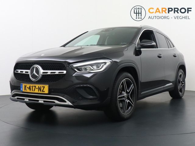 Mercedes-Benz GLA 200 Business Solution Luxury MBUX Sfeerverli