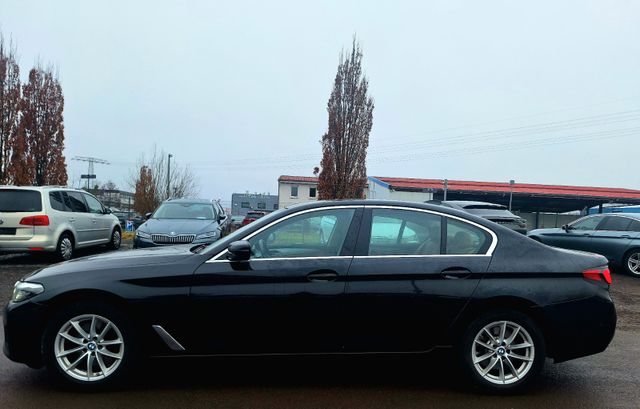 BMW 518d*G30*Virtual*Nav*LED*Leder*PDC+Cam*SHZ *