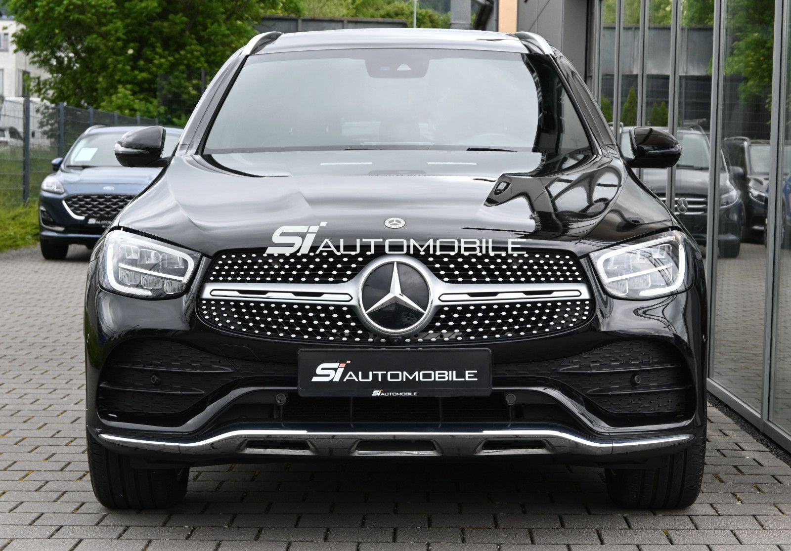 Fahrzeugabbildung Mercedes-Benz GLC 300 d 4M. AMG °ACC°AHK°LEDER°PANO°8FACH°360°