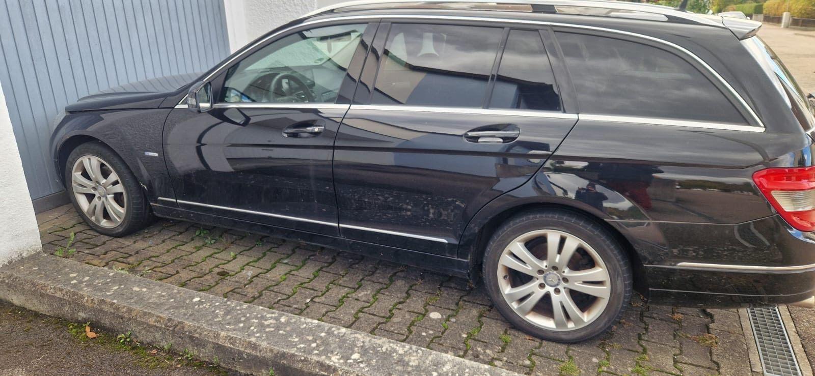 Mercedes-Benz C220 2008 — engine 160 HP (118kW)