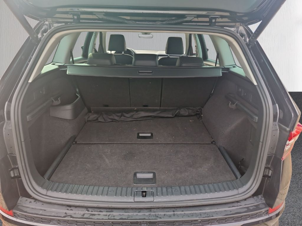 Skoda Kodiaq TDI DSG Style MatrLED ACC Canton Nav RKam foto 10