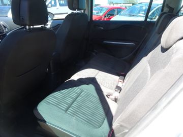 Opel Zafira - 8
