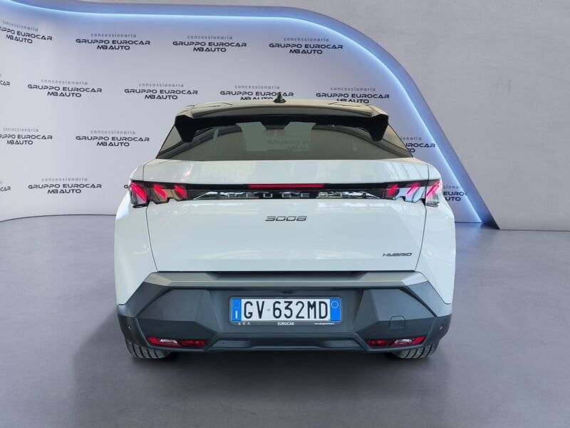 Peugeot 3008 Hybrid 136 GT e-DCS 6 imagem 3