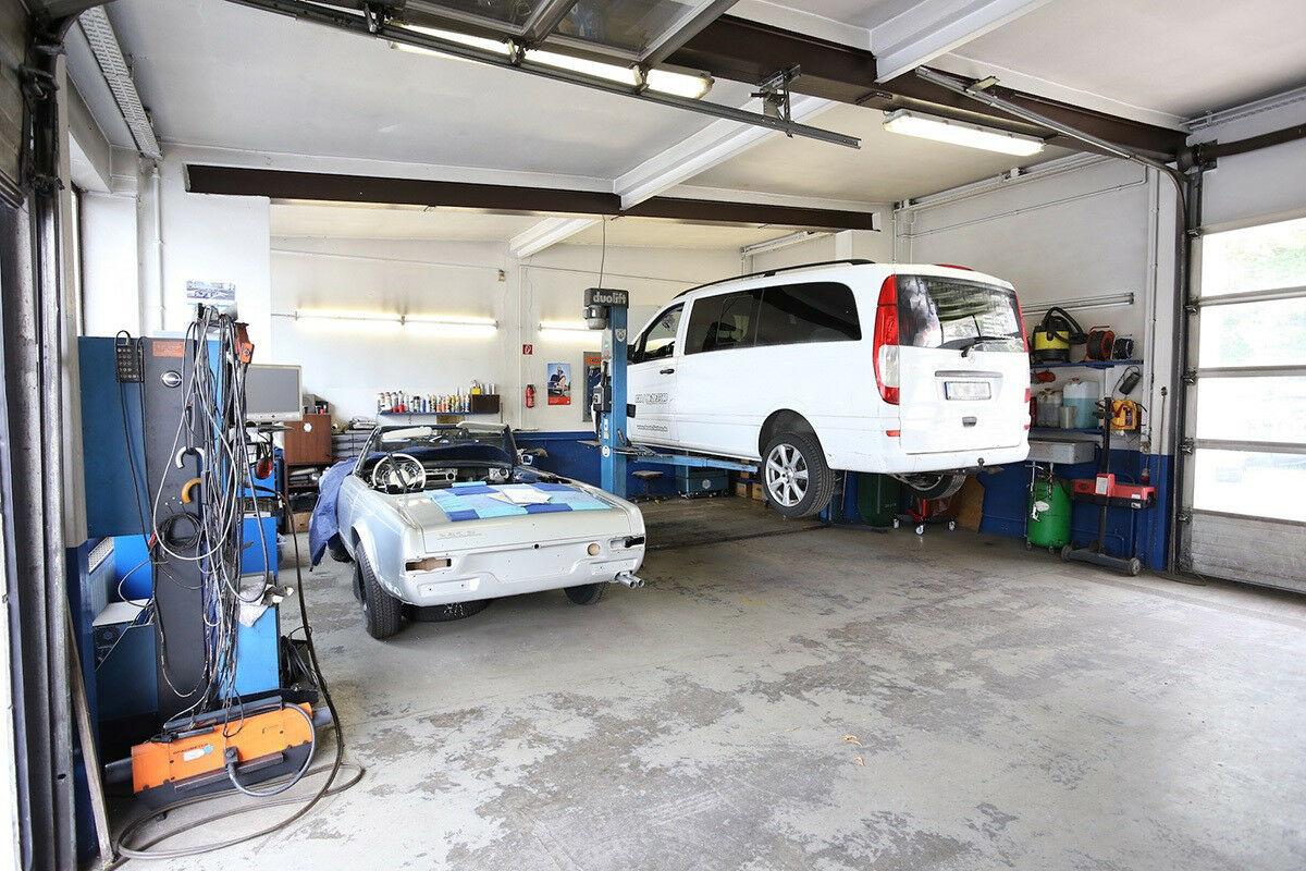 showroom-image-bottom