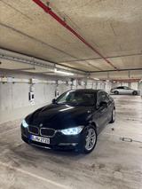BMW 328i Luxury Line Seltene Ausstattung  - schwarze BMW 328