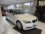 BMW 318i Lim. *Erstbesitz* - BMW: Weiß, 3er