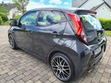 Toyota Aygo (X) 1,0-l-VVT-i Team Deutschland Team D... - Toyota Aygo (X): Von Privat