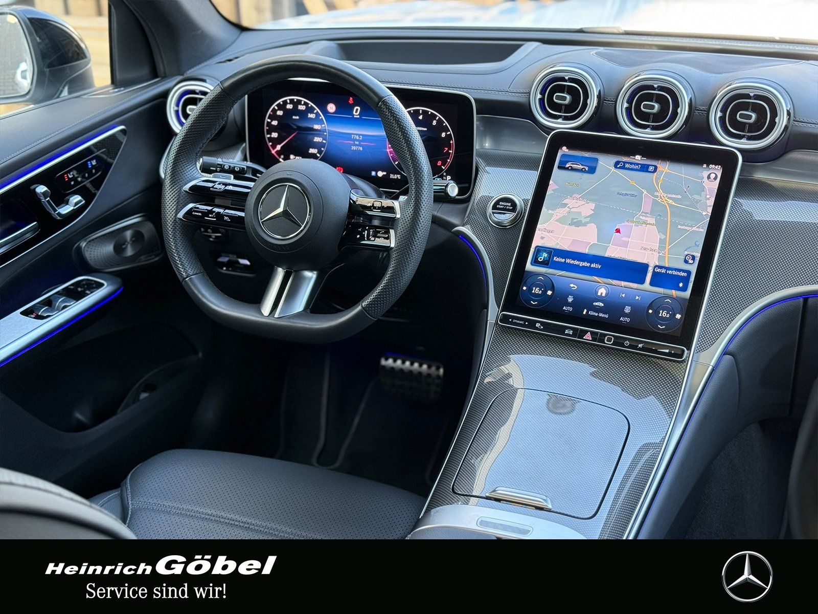 Fahrzeugabbildung Mercedes-Benz GLC 300 AMG*FULL*HEAD-UP*BURMESTER*AHK*SITZKLIMA