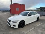 BMW 320d Cabrio M-Sportpaket LEDER~NAVI~XENON~HIFI~ - BMW 320 mit Diesel-Antrieb: Cabrio