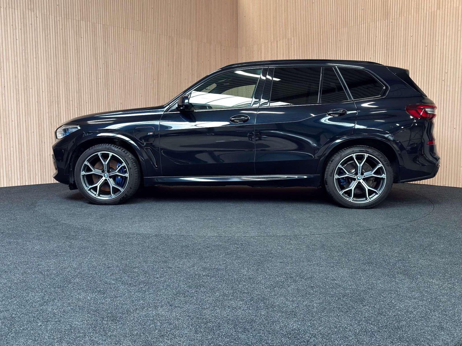 BMW X5 X5 xDrive45e| M-pakket| AHK| HUD| DAB| Pano|  imagem 2