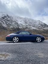Porsche 911 996 Cabrio Handschalter - Porsche aus 2000: 911