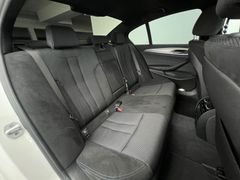 BMW 520d M Sport / 1.HD / NUR 34.tKM / GARANTIE /