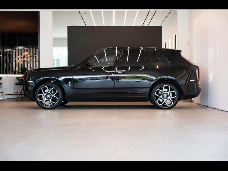 Rolls-Royce Cullinan Black Badge | Provenance imagem 3