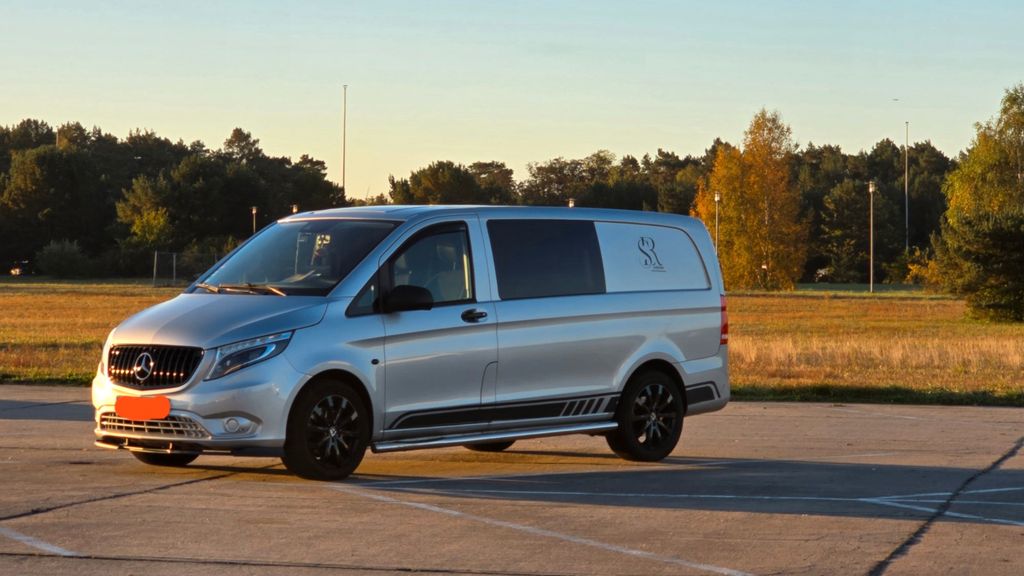 Image of Mercedes-Benz Vito