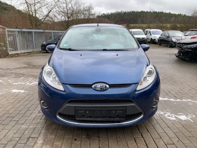 Ford Fiesta Titanium "Klimaaut./Temp/ALU"