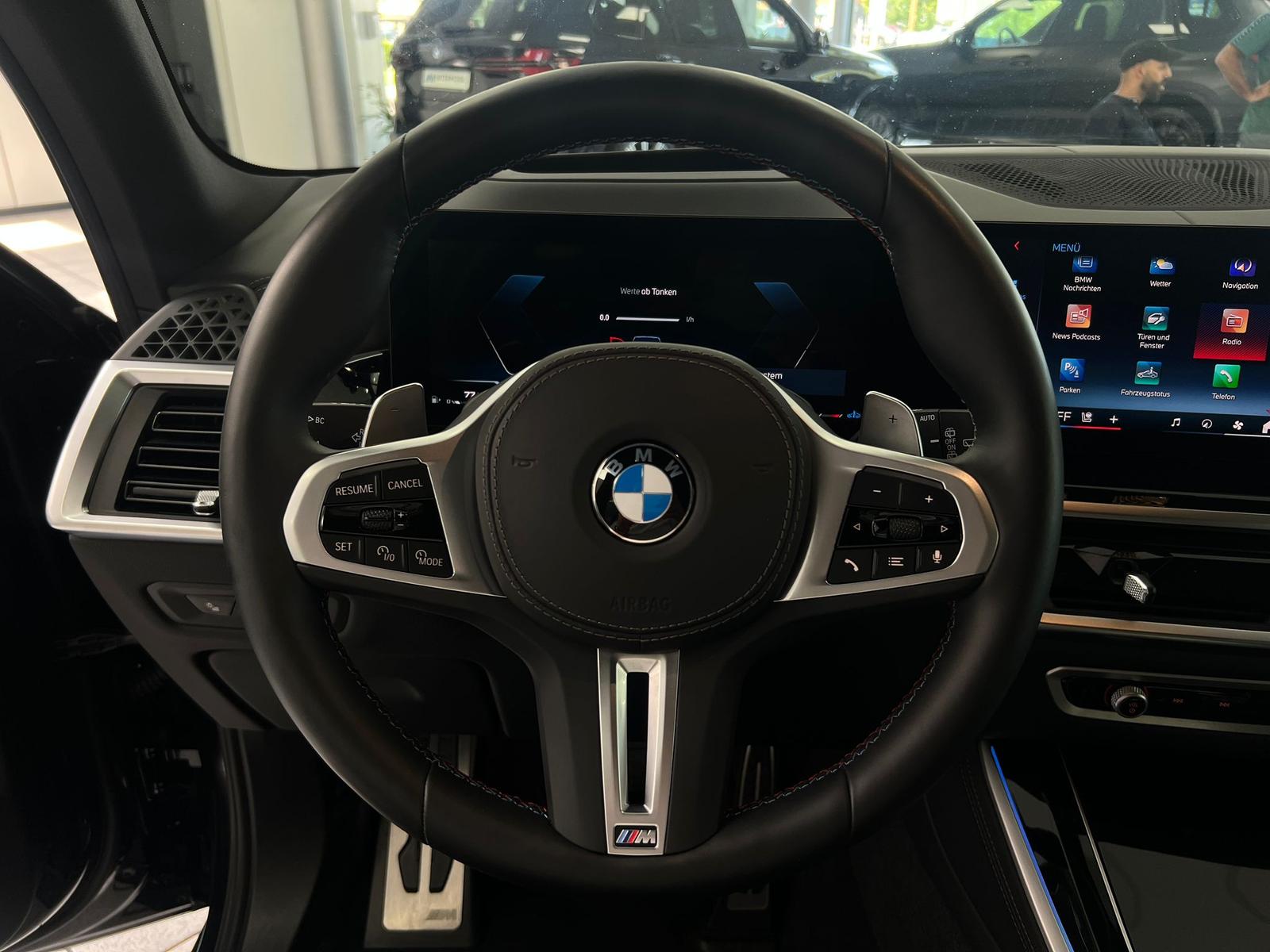 BMW X5 M60 i xDrive*PANO*STHZG*MASSAGE*LUFT*HUD*360°