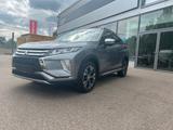 Mitsubishi TOP 1,5 l Turbo-Benziner 4WD CVT Autmoatik-Leder - Mitsubishi: Turbo