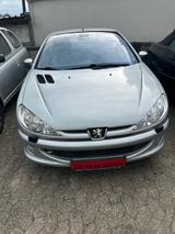 Peugeot 206 CC Platinum 135 Platinium - Peugeot 206 Platinium mit Benzin-Antrieb