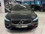Volvo V60 2.0 D4 INSCRIPTION AHK LEDER NAVI H/K KAMERA - Volvo V60 Inscription mit Diesel-Antrieb