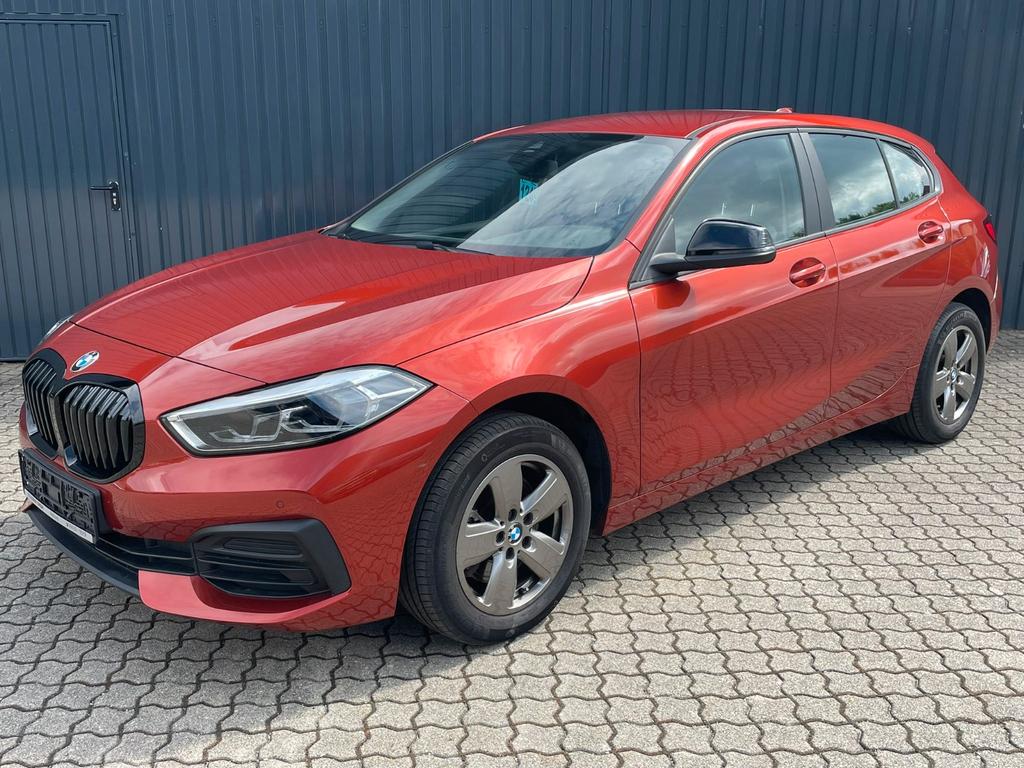 BMW 118
